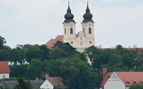 Babamúzeum kis apartman